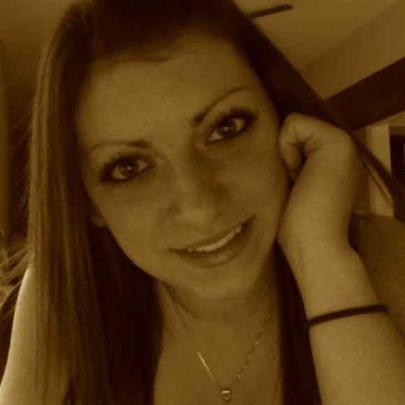 Meet your Posher, Norissa - Picture 1 of 1